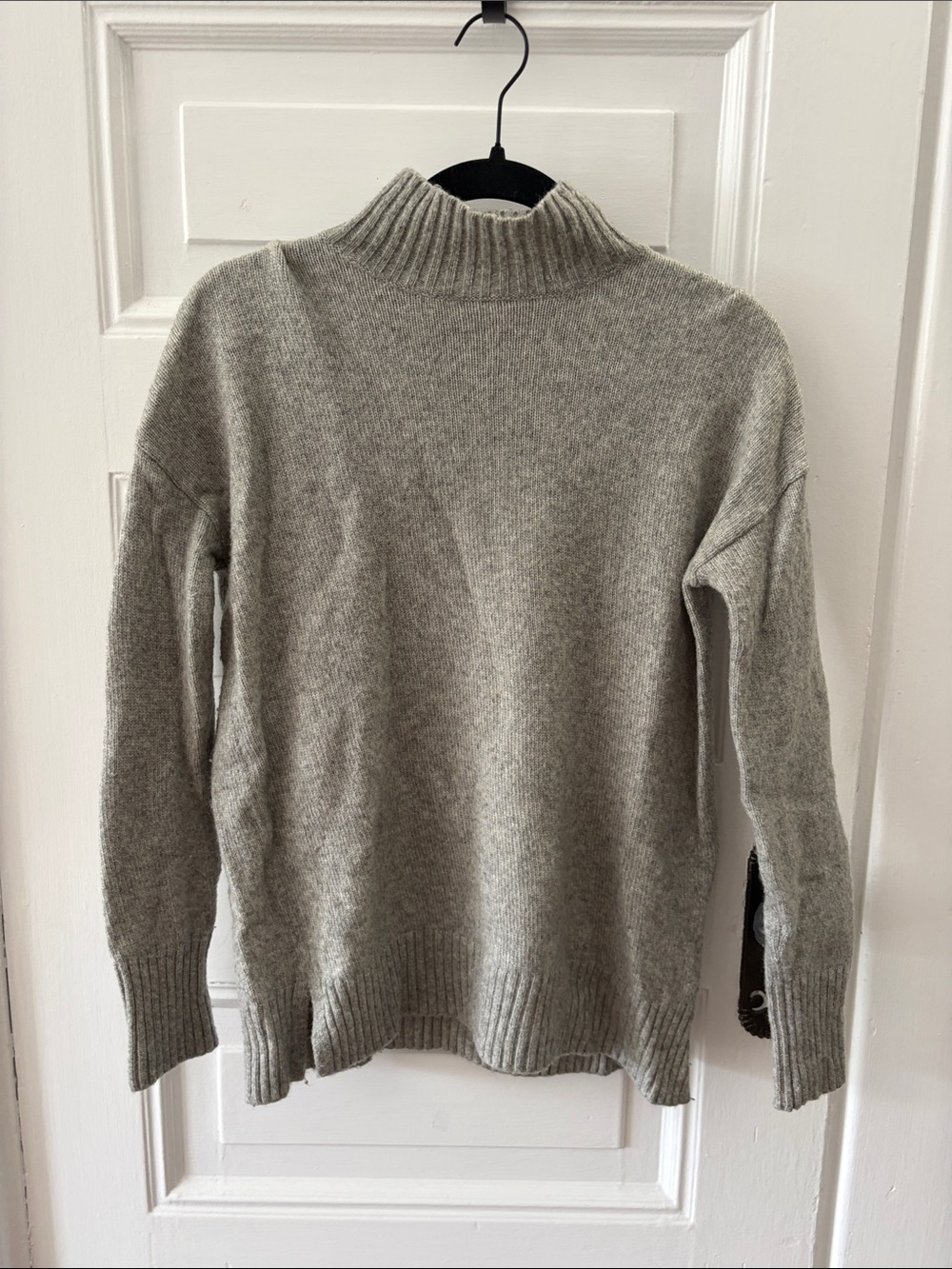 GAP Light Heather Gray Wool Blend Mock Neck Sweater